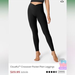 Halara Cloudful® Crossover Pocket Plain Leggings | Black | Size Small